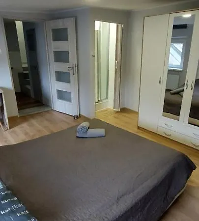 Ronus Pomorska 116 -bezplatny Parking Apartman