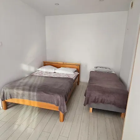 Ronus Pomorska 116 -bezplatny Parking Apartman