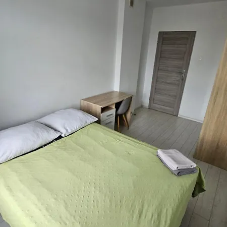 Διαμέρισμα Ronus Pomorska 116 -bezplatny Parking *