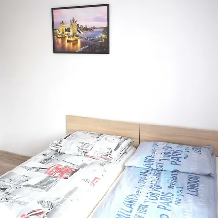 Ronus Pomorska 116 -bezplatny Parking * Lodž