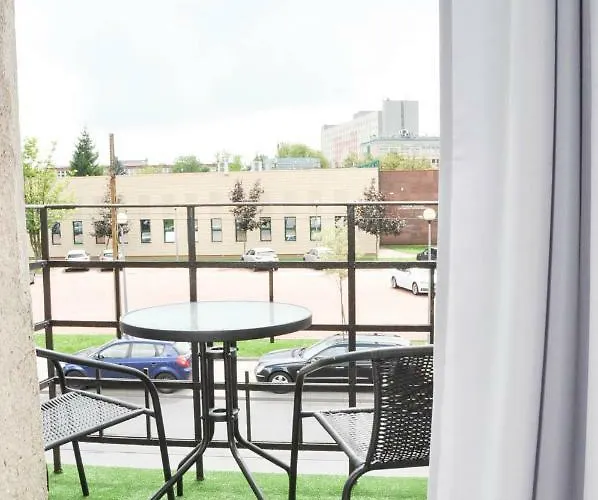 Ronus Pomorska 116 -bezplatny Parking * לודז'