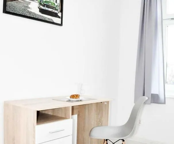 Ronus Pomorska 116 -bezplatny Parking Łódź