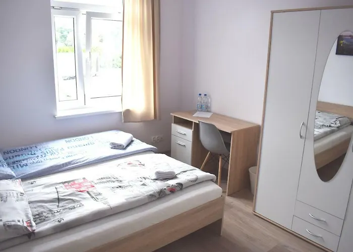 Ronus Pomorska 116 -bezplatny Parking * Łódź